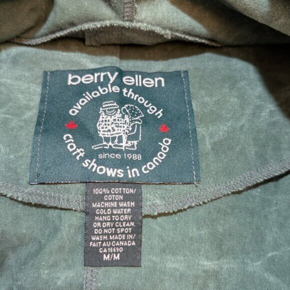 Berry Ellen Green Cotton Canvas Landscape Youth Pullover Size Medium - Picture 8 of 8